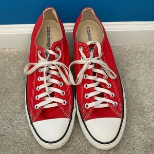 Chuck Taylor All Star Sneakers 💫